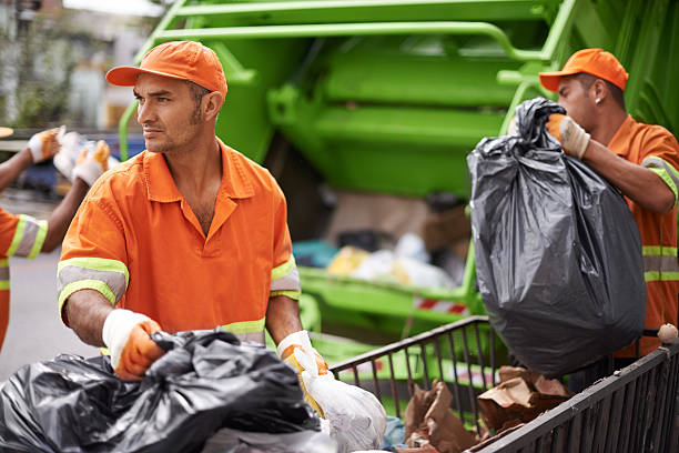  Gatlinburg, TN Junk Removal Pros